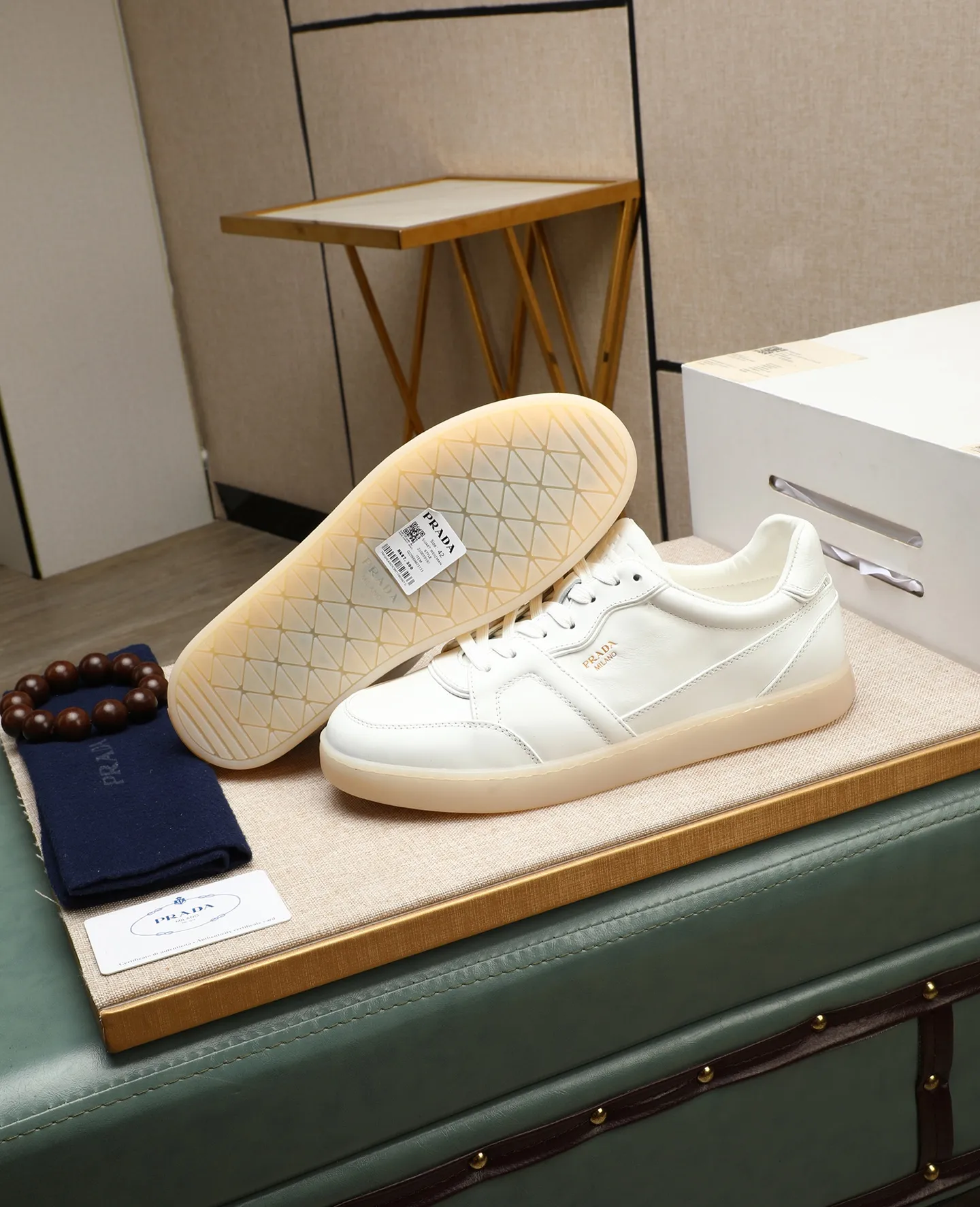 Men's shoes 💰580 🌹🌹[PRADA—Prada] 2025 latest model 🙈original replica! 👟👟👟Available here. The workmanship is top-notch. The upper is made from Italy. 🇮🇹Imported first-layer cowhide. ❗️Breathable genuine leather lining @Suitable for travel. The original version has an enlarged engraved sole, making it suitable for all kinds of travels, showing low-key luxury. Let quality speak for itself. Color: Size: 38-45